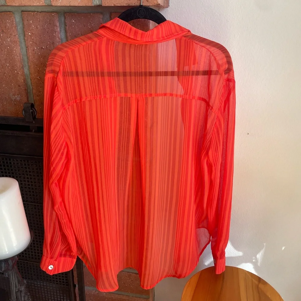 🧡Orange Linen Long Sleeve🧡 - Picture 2 of 3